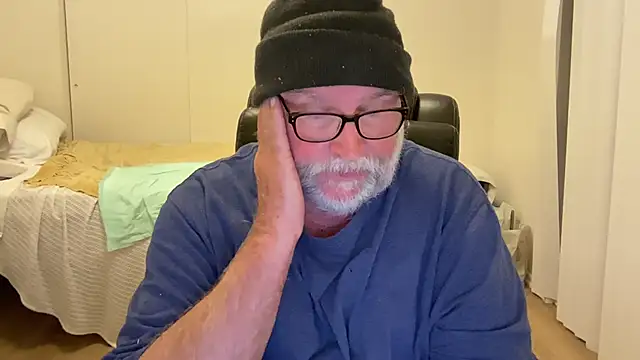 Snapshot of Drummajor chatting on 16, 12, 2024 Drummajor online show from 16, 12, 2024