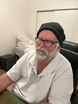 Snapshot of Drummajor chatting on 16, 1, 2025 Drummajor online show from 16, 1, 2025