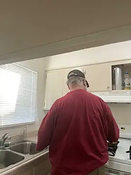 Snapshot of Drummajor chatting on 19, 2, 2025 Drummajor online show from 19, 2, 2025