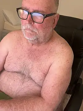 Snapshot of Drummajor chatting on 7, 3, 2025 Drummajor online show from 7, 3, 2025