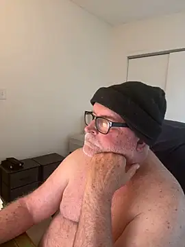 Snapshot of Drummajor chatting on 8, 3, 2025 Drummajor online show from 8, 3, 2025