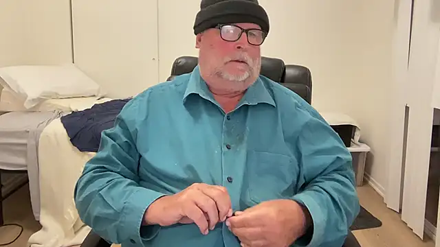 Snapshot of Drummajor chatting on 16, 3, 2025 Drummajor online show from 16, 3, 2025