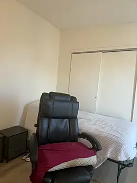 Snapshot of Drummajor chatting on 15, 9, 2025 Drummajor online show from 15, 9, 2025