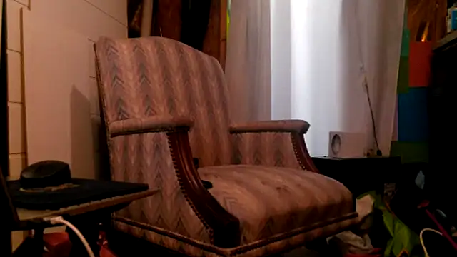 Snapshot of Haztogo4me chatting on 17, 5, 2026 Haztogo4me online show from 17, 5, 2026