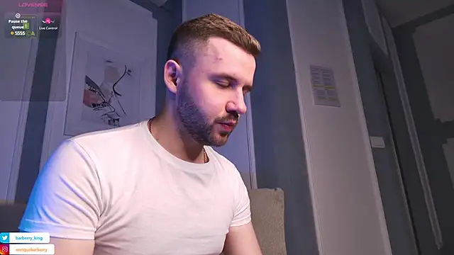 EnriqueBarberry online show from 1, 3, 2025