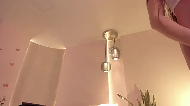 Snapshot of angeline-777 chatting on 1, 2, 2026 angeline-777 online show from 1, 2, 2026