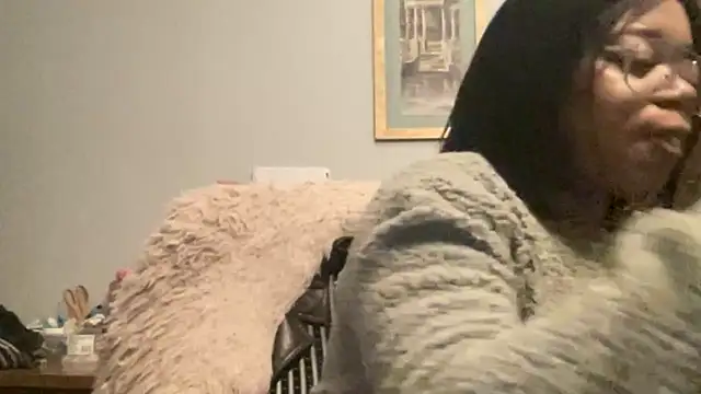 MommyConfident online show from 5, 1, 2026