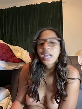 Snapshot of VanessaBling chatting on 15, 2, 2025 VanessaBling online show from 15, 2, 2025