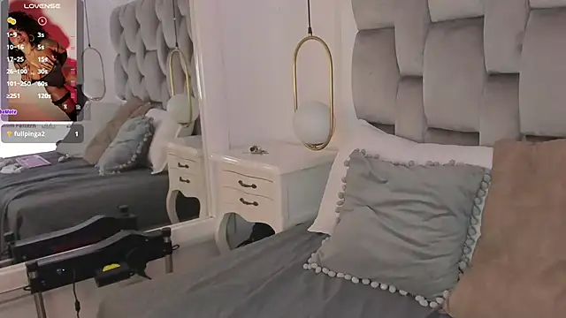 Snapshot of PamelaMendez_ chatting on 15, 3, 2025 PamelaMendez online show from 15, 3, 2025
