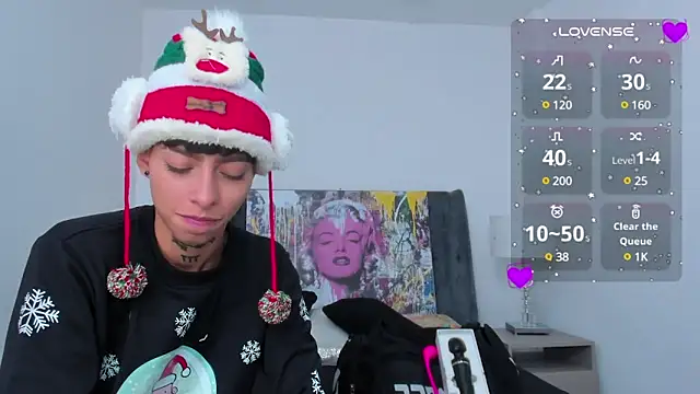 Snapshot of AmberAdams_ chatting on 14, 12, 2024 AmberAdams online show from 14, 12, 2024