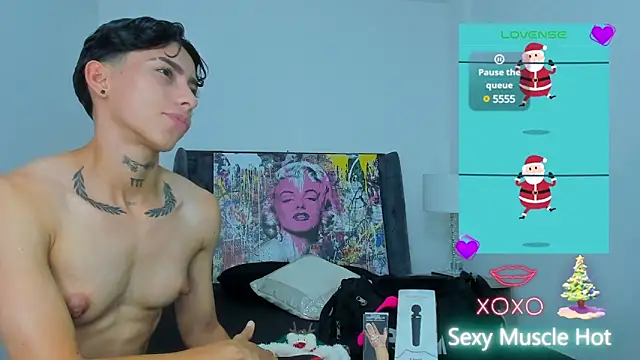 Snapshot of AmberAdams_ chatting on 31, 12, 2024 AmberAdams online show from 31, 12, 2024