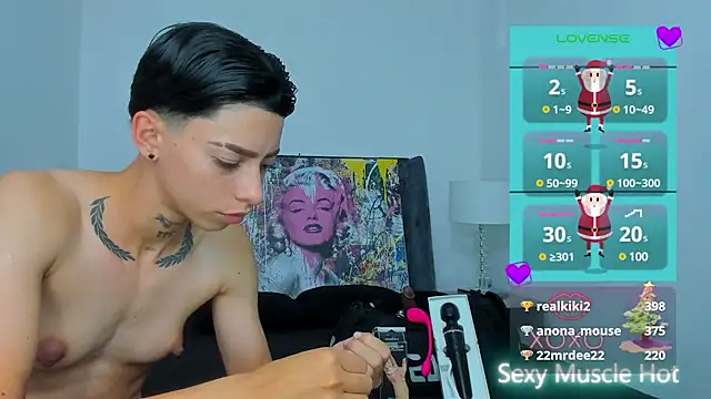 Snapshot of AmberAdams_ chatting on 31, 12, 2024 AmberAdams online show from 31, 12, 2024