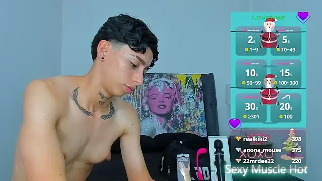 Snapshot of AmberAdams_ chatting on 31, 12, 2024 AmberAdams online show from 31, 12, 2024