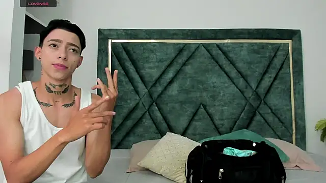 Snapshot of AmberAdams_ chatting on 3, 2, 2025 AmberAdams online show from 3, 2, 2025