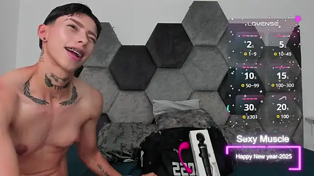 Snapshot of AmberAdams_ chatting on 10, 2, 2025 AmberAdams online show from 10, 2, 2025