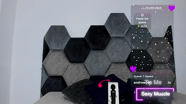 Snapshot of AmberAdams_ chatting on 6, 3, 2025 AmberAdams online show from 6, 3, 2025