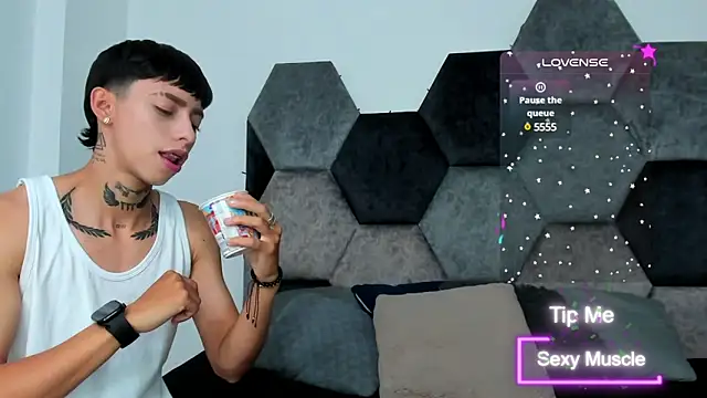 Snapshot of AmberAdams_ chatting on 19, 3, 2025 AmberAdams online show from 19, 3, 2025