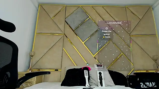 Snapshot of AmberAdams_ chatting on 30, 9, 2025 AmberAdams online show from 30, 9, 2025