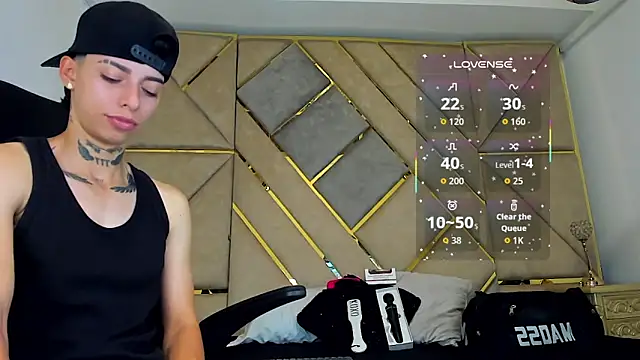 Snapshot of AmberAdams_ chatting on 3, 10, 2025 AmberAdams online show from 3, 10, 2025