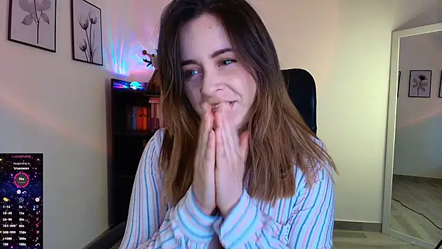 Snapshot of miss_seline chatting on 13, 12, 2025 miss seline online show from 13, 12, 2025