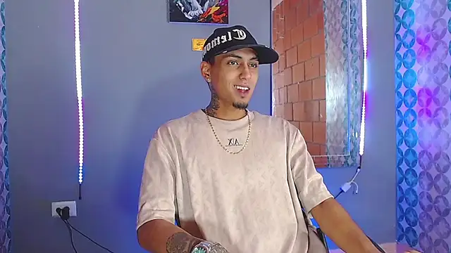 Liam lee online show from 15, 4, 2026