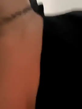 Francesca ferrari online show from 11, 9, 2025