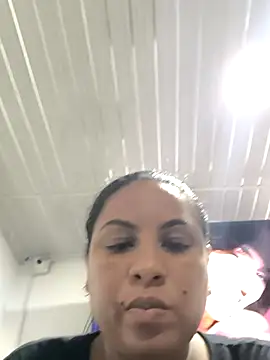 Francesca ferrari online show from 11, 5, 2026