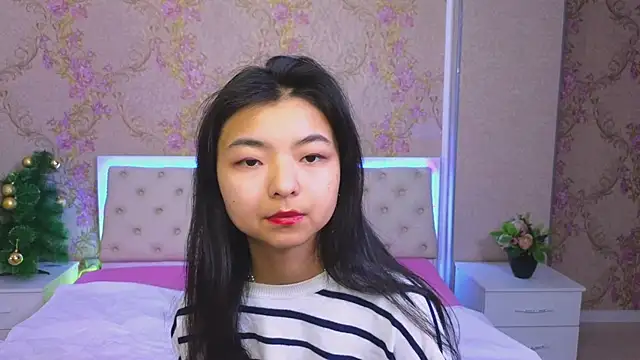 Shy Kira online show from 12, 1, 2025