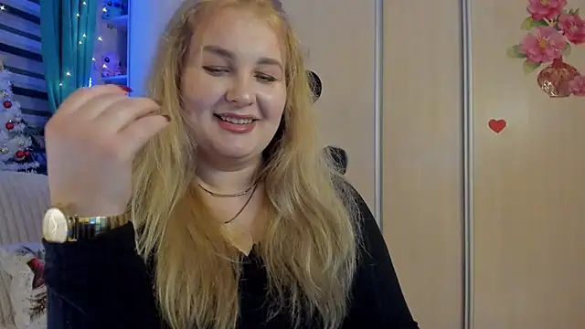 CoraSwon online show from 21, 12, 2025