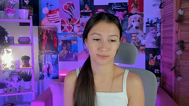 LanaBaker online show from 5, 1, 2025