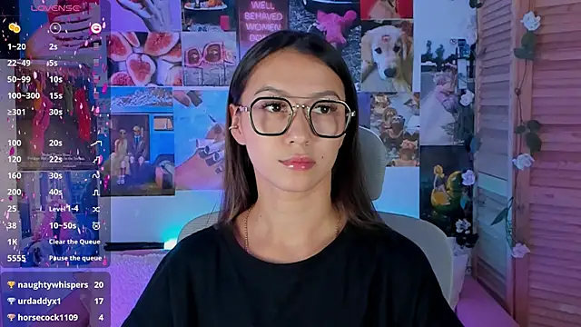 LanaBaker online show from 3, 3, 2025