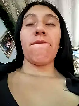 Nathalia-001 online show from 14, 12, 2024