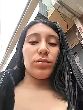 Nathalia-001 online show from 16, 12, 2024