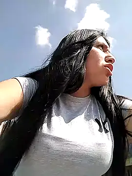 Nathalia-001 online show from 17, 1, 2025