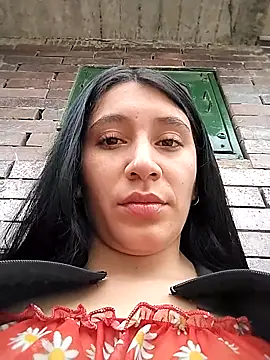 Nathalia-001 online show from 4, 3, 2025