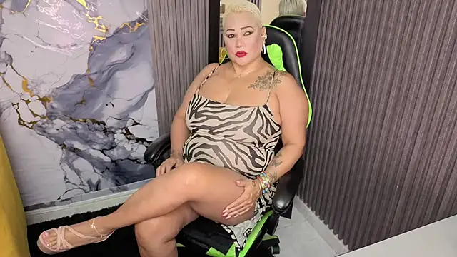 GianellaCox  online show from 20, 5, 2026