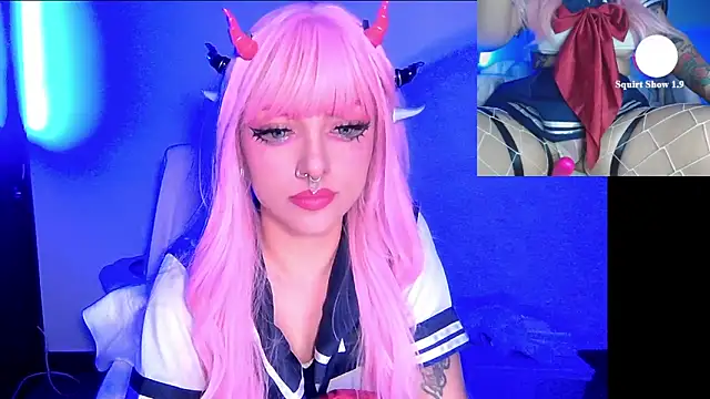 Snapshot of HollyDominic chatting on 20, 2, 2025 HollyDominic online show from 20, 2, 2025