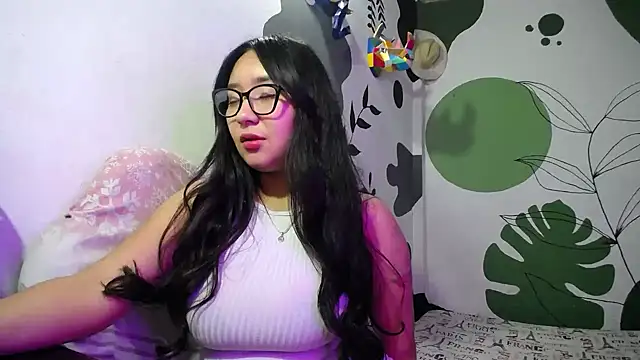 Snapshot of Anny_Angelic chatting on 12, 1, 2025 Anny Angelic online show from 12, 1, 2025