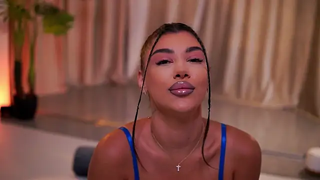 NatyDesiree online show from 3, 8, 2026