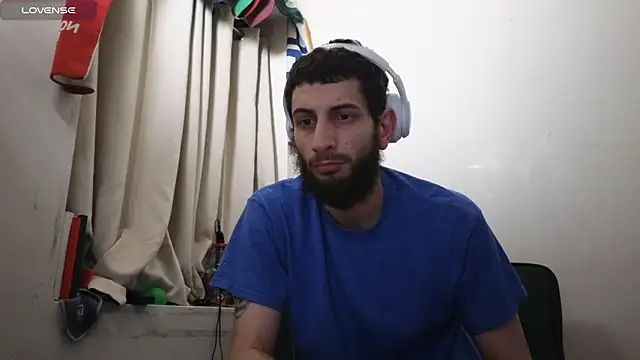 Snapshot of pantslesstraveler_plt chatting on 30, 12, 2024 pantslesstraveler plt online show from 30, 12, 2024