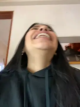 Snapshot of SaritaHot_69 chatting on 17, 12, 2024 SaritaHot 69 online show from 17, 12, 2024