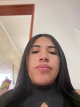 Snapshot of SaritaHot_69 chatting on 22, 12, 2024 SaritaHot 69 online show from 22, 12, 2024