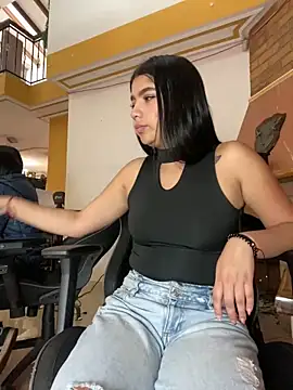 Snapshot of SaritaHot_69 chatting on 29, 1, 2025 SaritaHot 69 online show from 29, 1, 2025