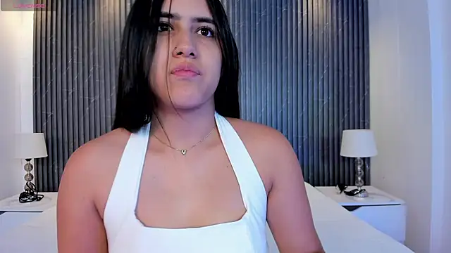 paulina sweett  online show from 17, 6, 2026