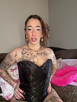 Chachou000 online show from 12, 1, 2025