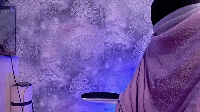 Snapshot of Sheila_Hill_ chatting on 17, 11, 2025 Sheila Hill online show from 17, 11, 2025