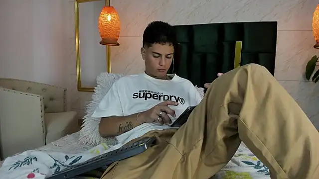 Levy Steve online show from 6, 11, 2025