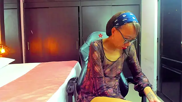 Snapshot of daniela_xue chatting on 15, 3, 2025 daniela xue online show from 15, 3, 2025