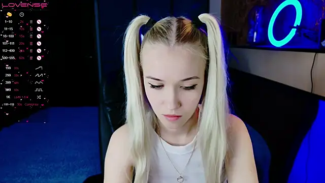 ShhhO O online show from 14, 2, 2025