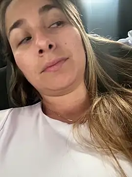 Iris love18 online show from 25, 2, 2025